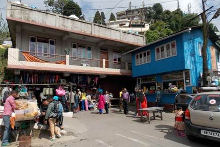 Batasia Market, Darjeeling