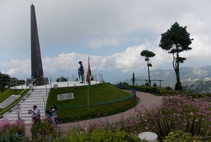 War memorial at Batasia