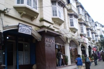 Pine Ridge Hotel Darjeeling
