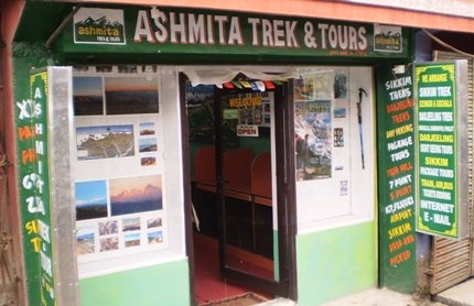 Ashmita Trek   Tours Darjeeling