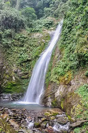 Changey Waterfall near Lava