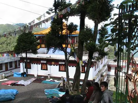 Samten Choling Monastery, Ghum