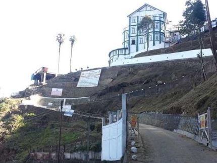 tourist places near mall road darjeeling