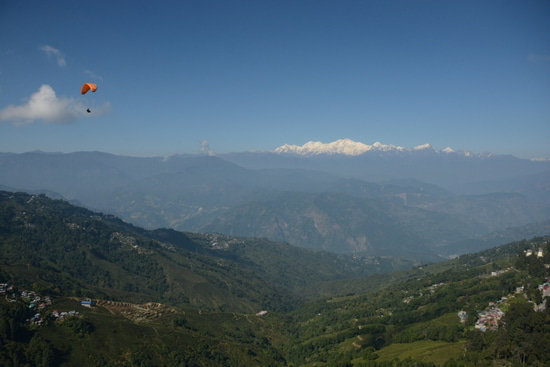 Paragliding in Darjeeling