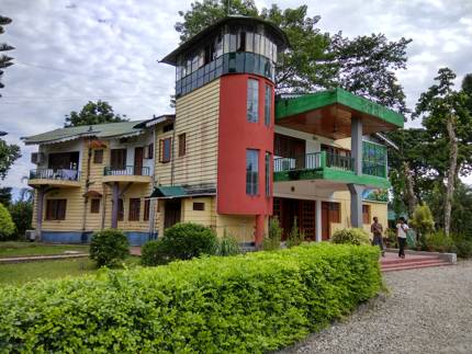 Banani Lodge Murti