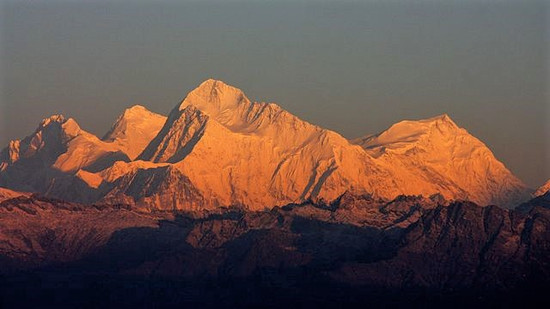 View of peaks from Phalut