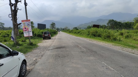 Rohini Road towards Darjeeling