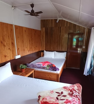 Pahal Homestay Room Sittong